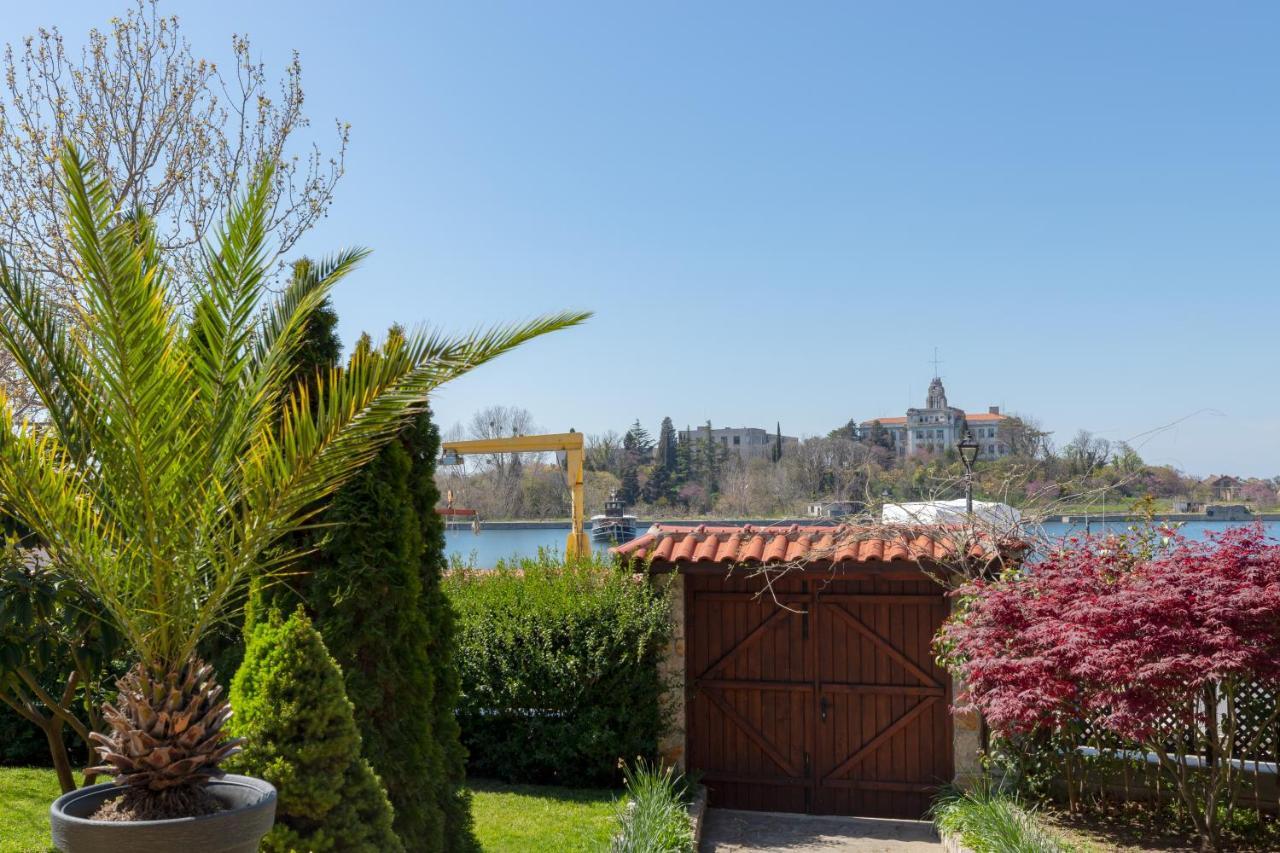 Guest House Slavyanka Sozopol Exterior photo